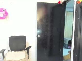  cassie-di-laurentis-xxx chat room