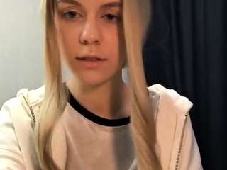 mollydrewer Live Webcam on CamSoda