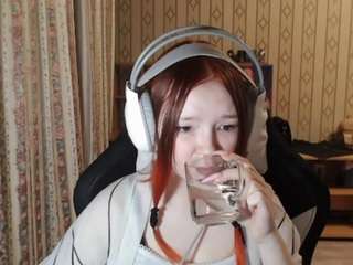 xuanheltsley Live Webcam on CamSoda