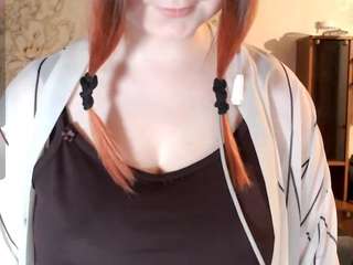 xuanheltsley Live Webcam on CamSoda