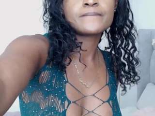 Angelaaxx