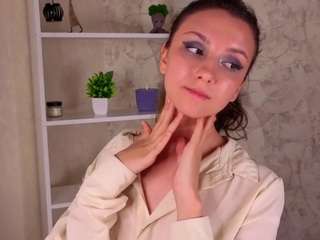 annatussey webcam model
