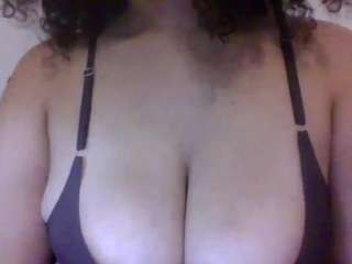 bennih420 Live Webcam on CamSoda