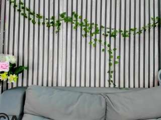  casta-grand chat room