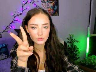 dayana-swan Live Webcam on CamSoda
