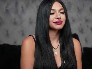 giuliasya - Live Cam