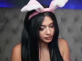 giuliasya Live Webcam on CamSoda