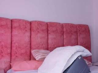 kenda-ll's CamSoda show and profile