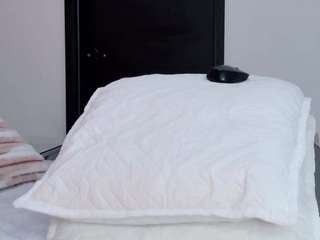 kenda-ll's CamSoda show and profile