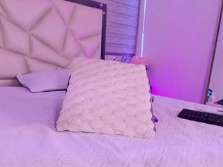 kenda-ll live webcam show