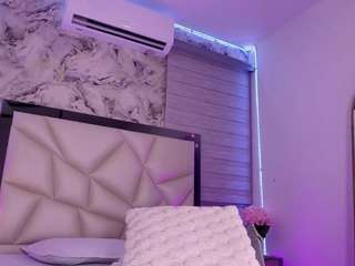 kenda-ll live webcam show
