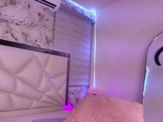 kendall_07 live webcam show