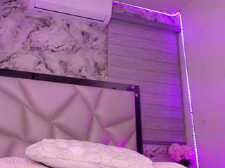 kenda-ll live on CamSoda
