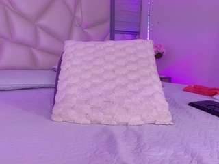 kendall_07 live cam preview