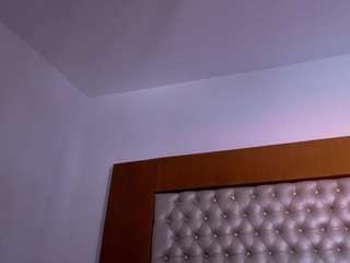  luciiacollins chat room
