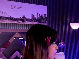 nikavelvet live cam preview