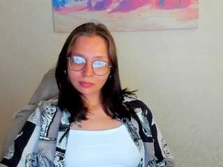 noora-moore Live Webcam on CamSoda