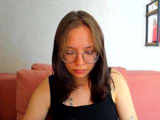  noora-moore chat room