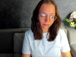 noora-moore chat room