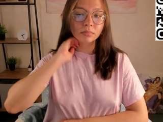 noora-moore Live Webcam on CamSoda