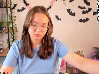  noora-moore chat room