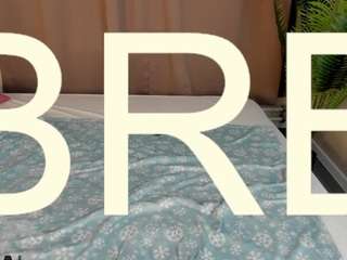 noora-moore webcam model