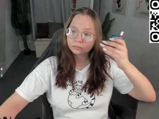 noora-moore Tattoo live webcam