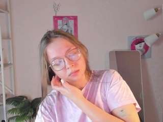 noora-moore from CamSoda is Freechat
