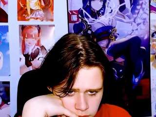 sweet-vixen's CamSoda show and profile