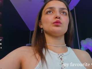 ann-perry Live Webcam on CamSoda