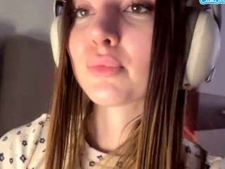 christiepoulos Live Webcam on CamSoda