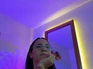debora-scoot webcam model
