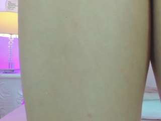 debora-scoot's CamSoda show and profile