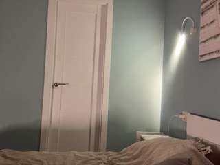 hanaloffier live webcam show