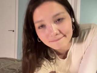 Kira live webcam show