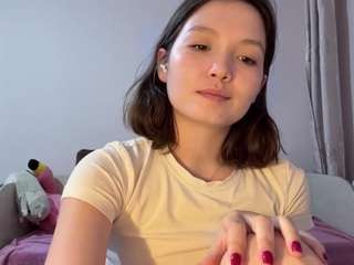 hanaloffier live on CamSoda