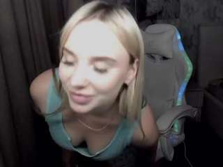 kirakrox Live Webcam on CamSoda