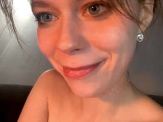 lilynollette webcam