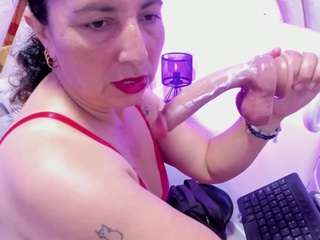 luna-naughty1