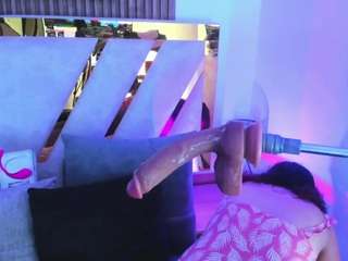 luna-naughty1