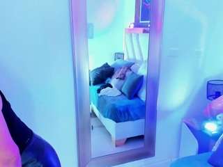 luna-naughty1