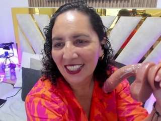 Luna live webcam show