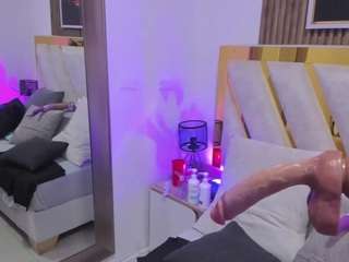 luna-naughty1
