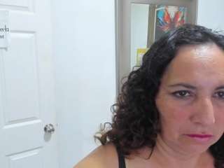 luna-naughty1