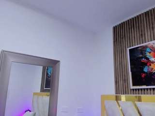 luna-naughty1