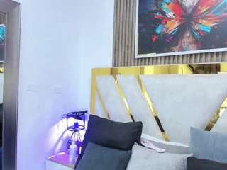 luna-naughty1