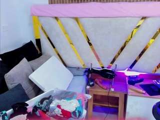 luna-naughty1