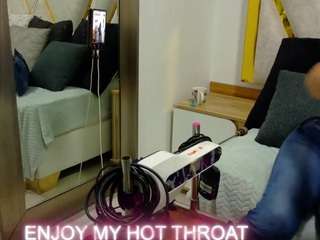 luna-naughty1