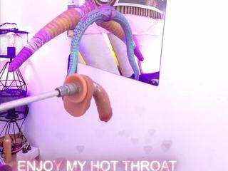 luna-naughty1