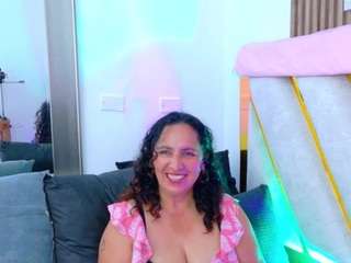 luna-naughty1